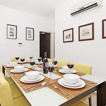 Villa Kppos20 *